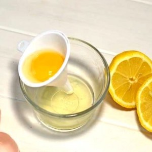 Маска из белка с лимоном