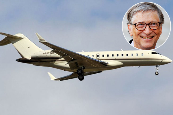 Большой самолет Билла Гейтса