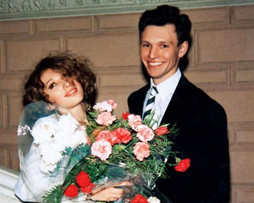 На фотографии Елена Воробей со своим первым супругом
