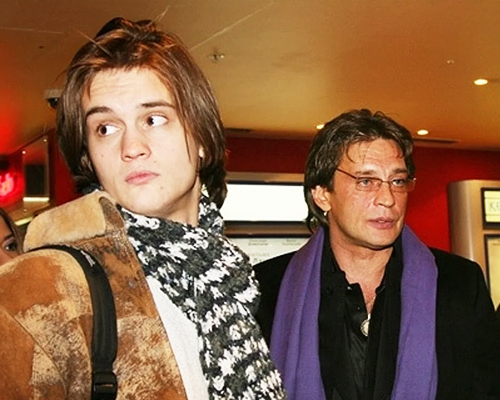 Александр Домогаров с сыном