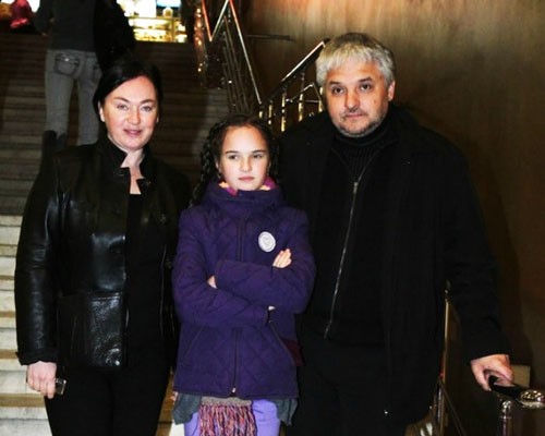 Фото дочери Гузеевой с родителями