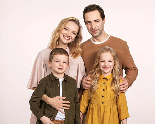 Екатерина Вилкова с мужем и детьми