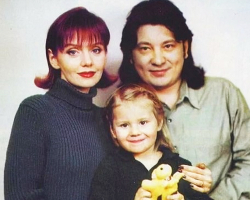 Валерия с бывшим мужем и дочерью Анной