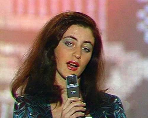 Певица Тамара Гвердцители в молодости на сцене