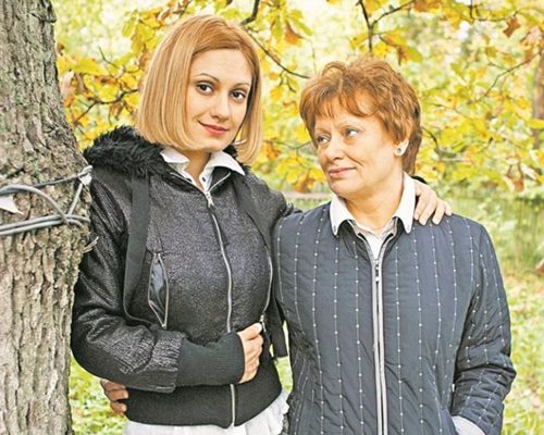 Карина Мишулина с мамой