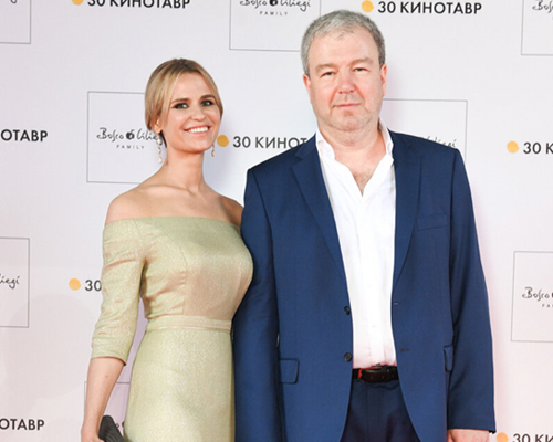 Александр Робак с женой Ольгой