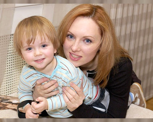 Елена Ксенофонтова с сыном