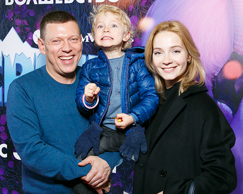 Мария Луговая с мужем Сергеем Лавыгиным и его сыном
