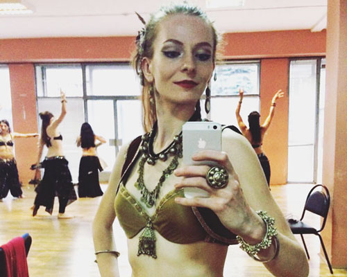 Кристина Белоусова увлекается восточными танцами