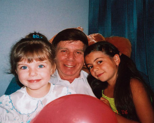 Вадим Мулерман с дочерями Мариной и Эмилией