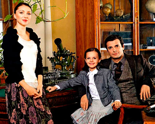 Сергей Астахов с женой и дочкой Машей