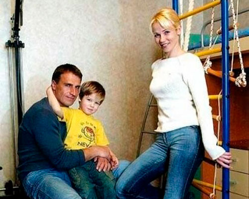 Дима Дедюшко вместе с родителями