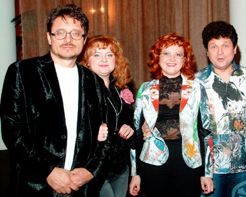 Сергей Минаев и Владимир Маркин с женами