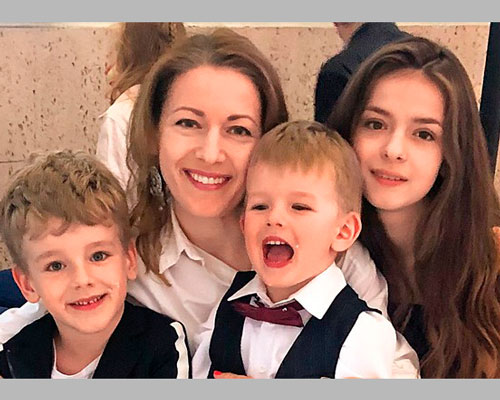 Ольга Красько с детьми