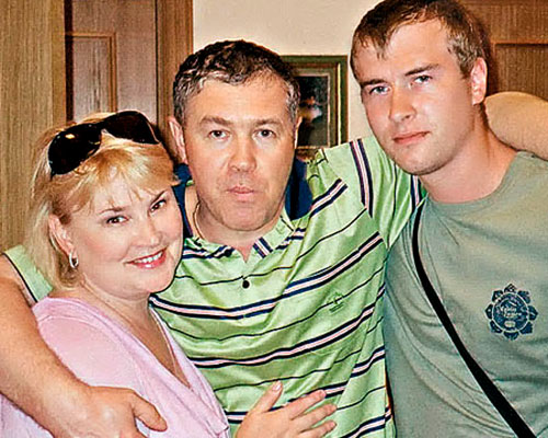 Полякова с мужем и сыном